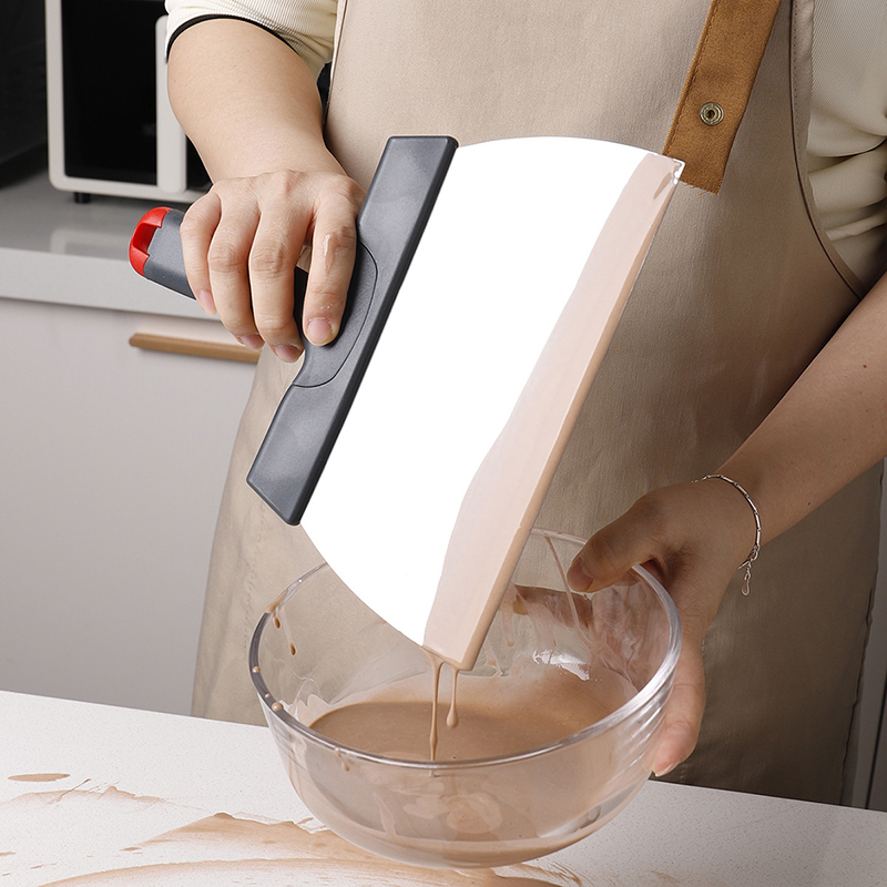 Stainless Steel Dough Scraper  - đánh giá và giá Quirky Kitchen Gadgets